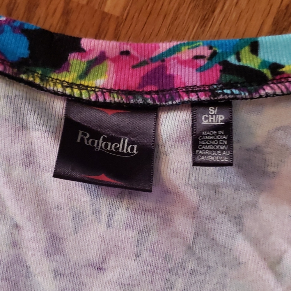 Cardigan - Picture 2 of 3